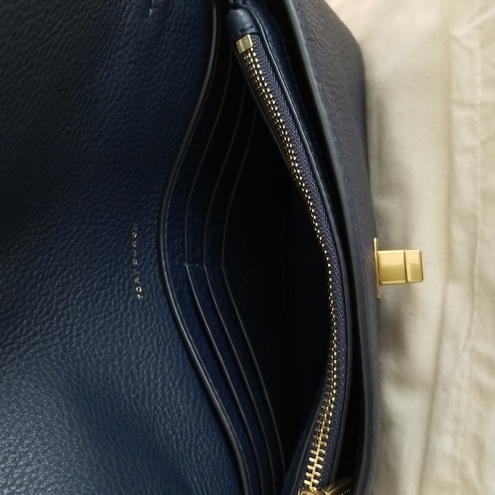 New Tory Burch Kira Leather Wallet-On-Chain - Picture 9 of 12